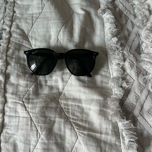 Ray-Ban Classic Black Sunglasses